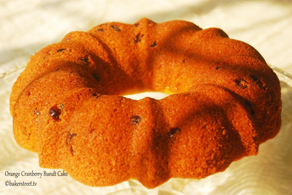 How to Get Cake Out of a Bundt Pan in One Piece