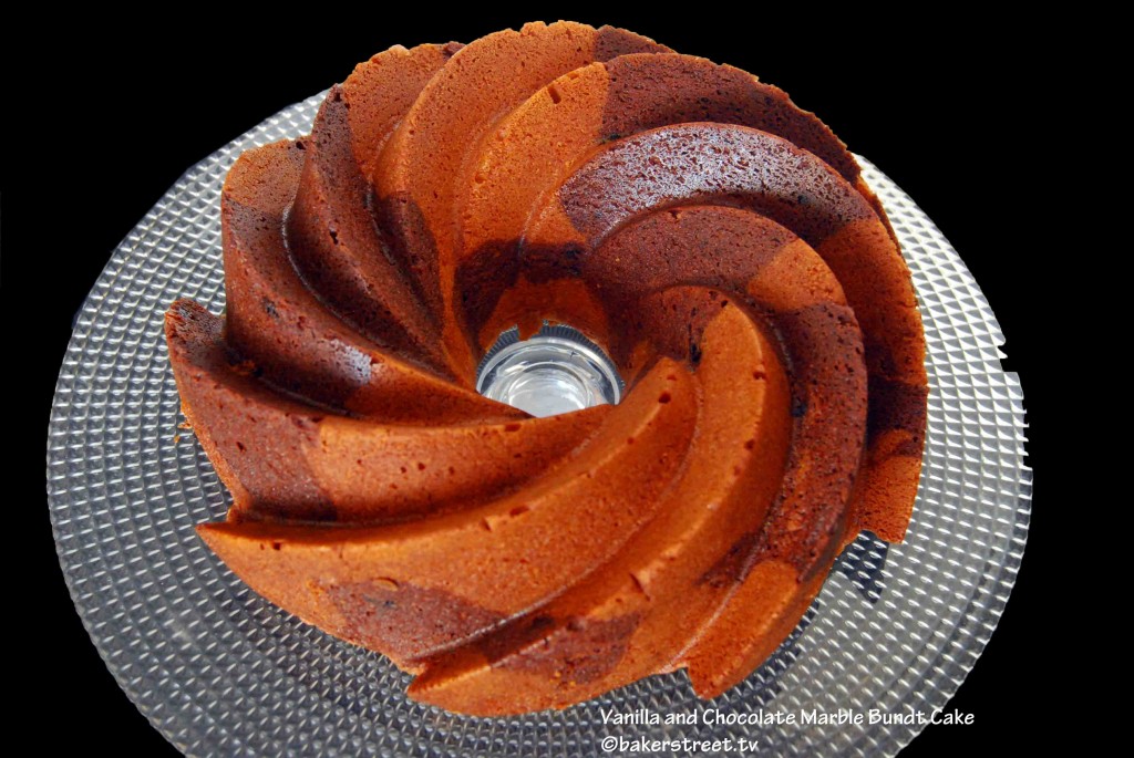 Chocolate-Vanilla Swirl Bundt Cake Recipe