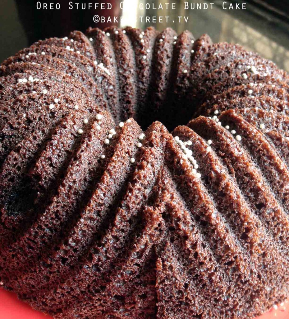 Oreo Stuffed Chocolate Bundt Cake1